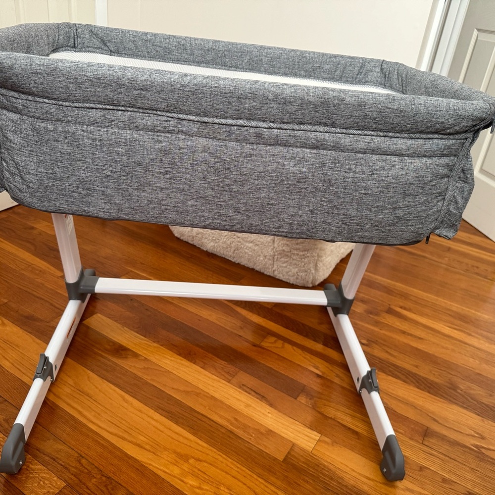 Bassinet Sleeper